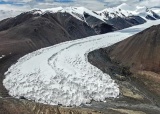 西藏冰川风光题图.jpg