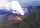 尼拉贡戈火山题图.jpg
