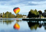 新西兰举办热气球节题图.jpg