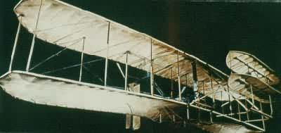 莱特兄弟飞机（1903年）.jpg