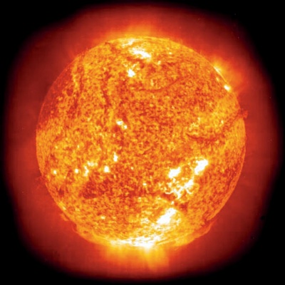 天文卫星拍摄的太阳紫外照片.jpg